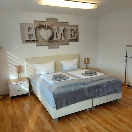 J&L Apartment Industrie Nord Friburgo de Brisgovia Exterior foto